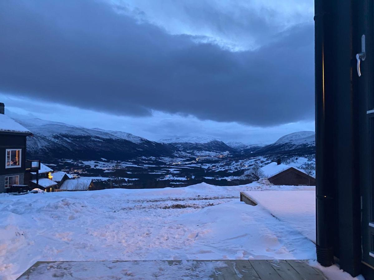Vangslia, Oppdal. Lekker Leilighet Med Ski Inn/Ski Ut Kültér fotó
